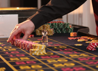 Cash-Out Strategies: When to Take Your Winnings and When to Let It Ride