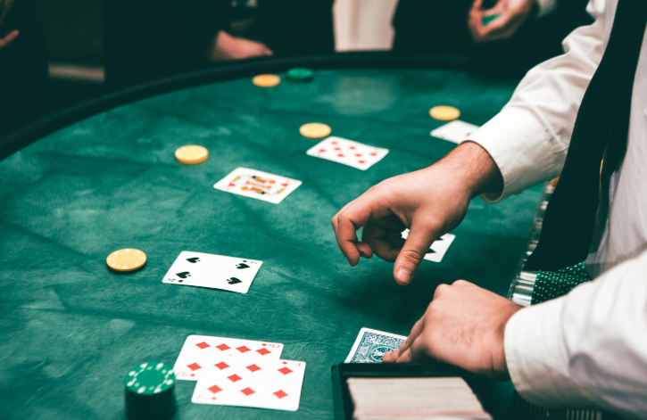 blackjack and roulette 